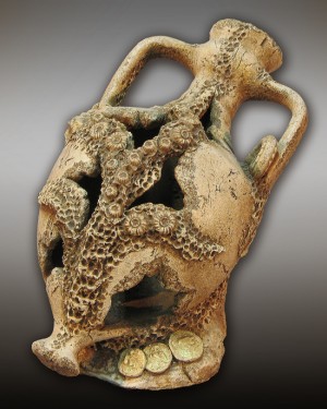 Керамическая амфора 