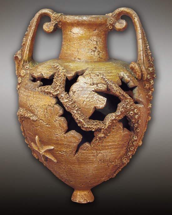 Керамическая амфора 