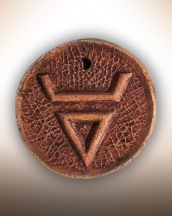 Натільний оберіг "Велес"