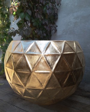 Керамическая ваза-шар